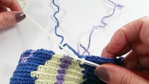 tapestry crochet yarn tangling